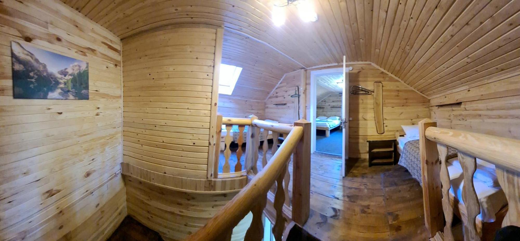 Alpin Eco Chalet & Wellness ドラゴブラト エクステリア 写真